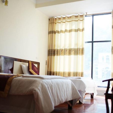 Agri Hotel Diện Biên Phủ Екстериор снимка