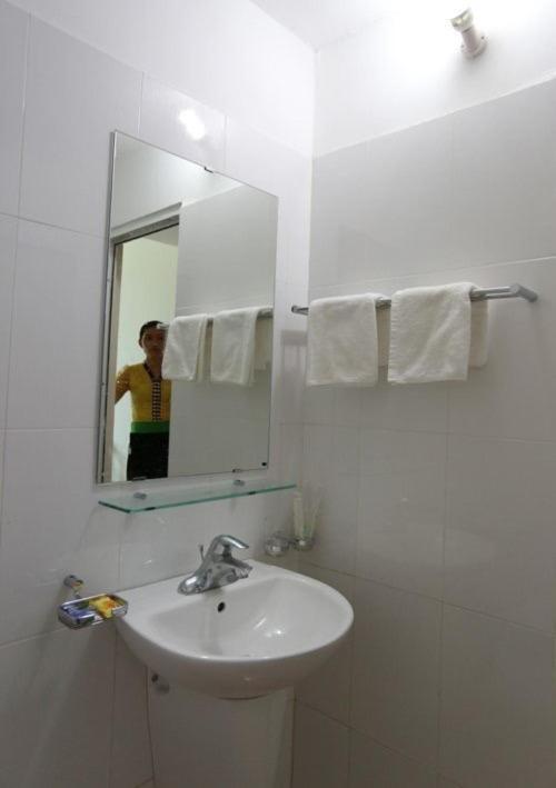 Agri Hotel Diện Biên Phủ Екстериор снимка